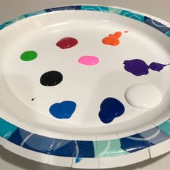 Toss Paint Plates Disposable Palettes